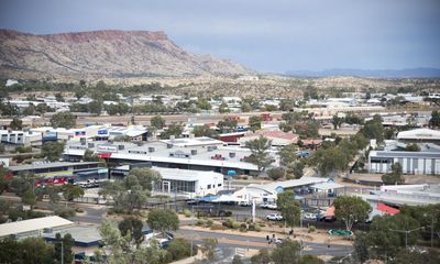 Alice Springs mayor calls for ‘heavy handed response’ as crisis talks held over increased crime