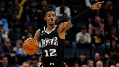 SI:AM | Two Basketball Teams Headed in Opposite Directions