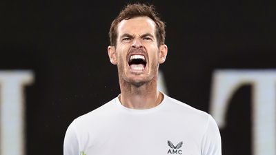 Andy Murray defeats Thanasi Kokkinakis in Australian Open five-set classic