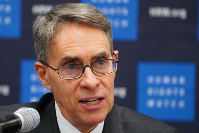 Harvard reverses course, will offer former HRW chief a fellowship