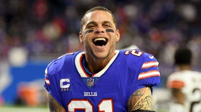 Bills’ Jordan Poyer Gives Blunt Advice for Tom Brady