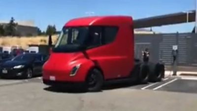 Elusive Red Tesla Semi Spotted At California Supercharger