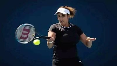 Australian Open: Sania-Danilina pair powers ahead