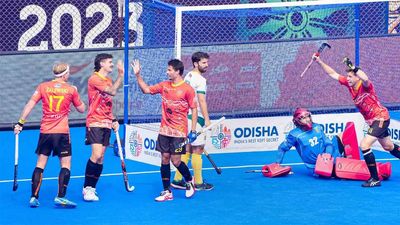 Australia maul South Africa 9-2 to top Pool A, qualify directly for FIH World Cup quarters