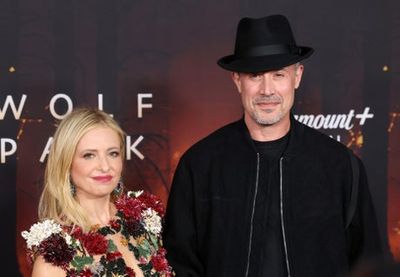 Sarah Michelle Gellar and Freddie Prinze Jr make first red carpet appearance together in 15 years