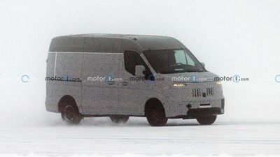 Next-Gen Renault Master Spied For The First Time With Full-Body Camouflage