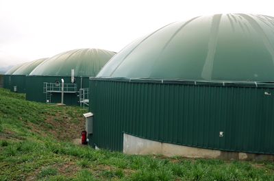 Bosnian dairy farm makes electricity from organic waste