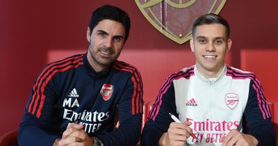 Mikel Arteta confirms Leandro Trossard's availability for Arsenal's clash with Man Utd