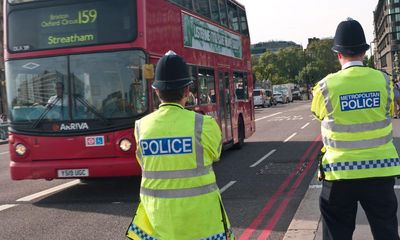 Blame poor leadership for police scandals