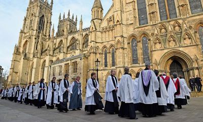 Why isn’t there universal faith in female priests?