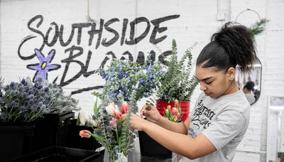 Englewood flower shop partners with Israeli consulate, opens boutique to the public