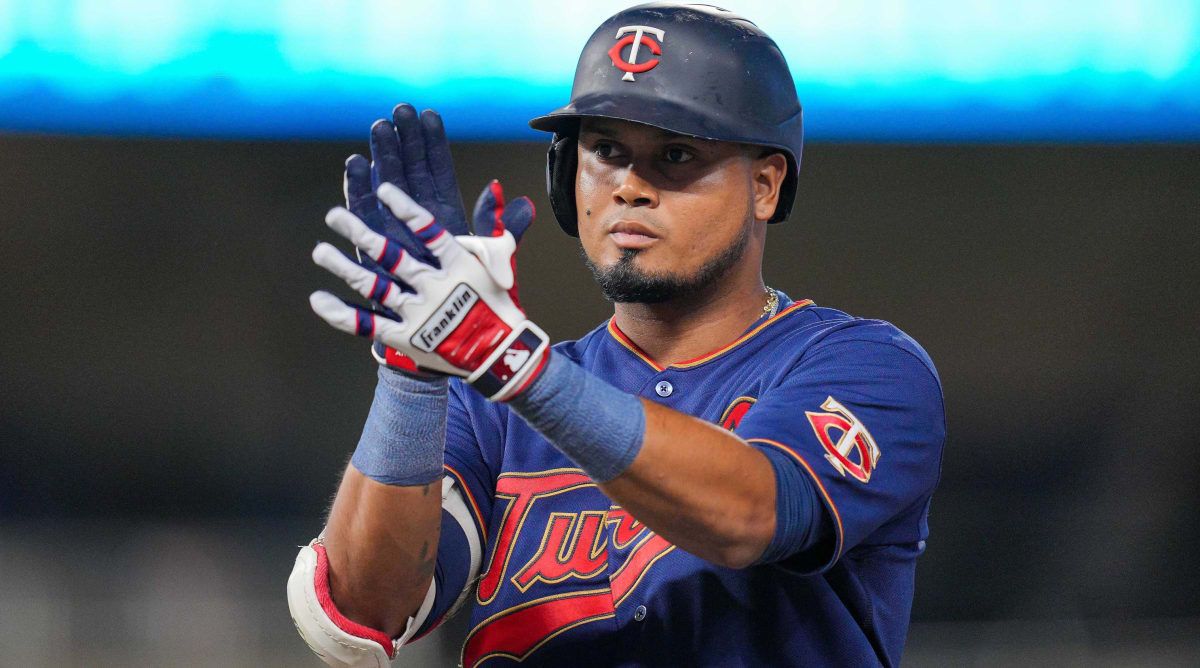 Sports Illustrated - Twins, Marlins Agree to Deal…