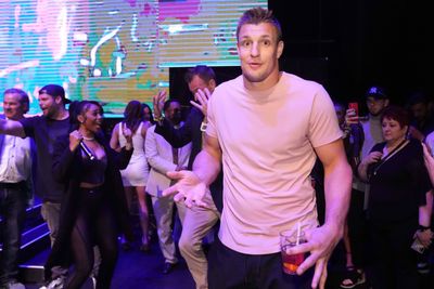 Rob Gronkowski admits he came close to signing with Patriots division rival