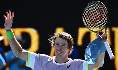 Alex de Minaur surges into Australian Open last 16 and a date with Djokovic