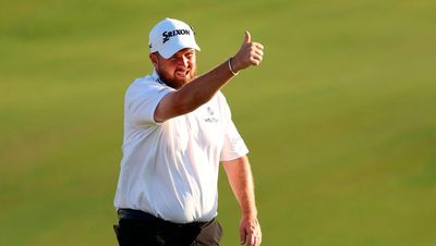 Shane Lowry tied at the top in Abu Dhabi HSBC with Pádraig Harrington, age 51, breathing down his neck