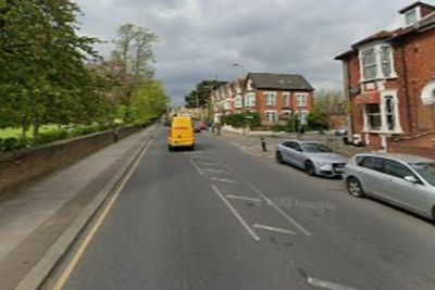 Police appeal for witnesses after two men stabbed in Barnet