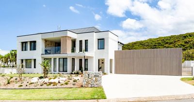 Homes of the Hunter | Seacliff House a stunning transformation in Caves Beach