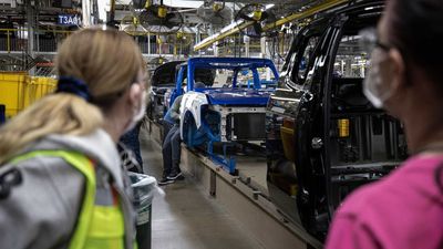 Ford Offers Bronco Buyers $2,500 To Change High-Demand Package Orders