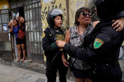 Peru closes Machu Picchu as anti-government protests grow