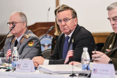 New German defence minister to travel to Ukraine soon - Bild am Sonntag