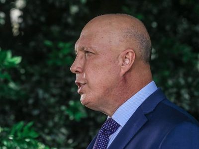 Libs call for action on Indigenous issues