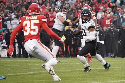 Jaylen Watson’s interception seals Chiefs’ trip to AFC Championship Game