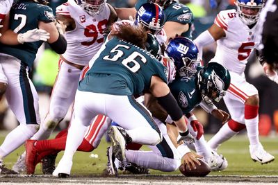 Giants blown out in 38-7 playoff loss to Eagles