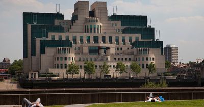 MI6 shuts down top-secret spy school after location accidentally revealed