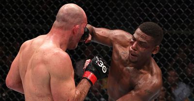 Jamahal Hill and Glover Teixeira both taken to hospital after brutal UFC 283 title fight