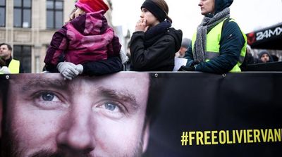 Thousands Protest in Brussels Demanding Release of Belgian Aid Worker in Iran