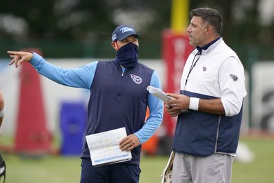 Titans’ Mike Vrabel vehemently defends ST coach Craig Aukerman