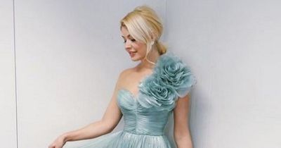 Holly Willoughby has panicking Dancing on Ice fans thinking they've 'missed' the show with stunning Insta post showing "dress of dreams"