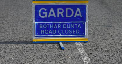Man killed in horror crash in Galway as gardaí close 'all approach roads' overnight