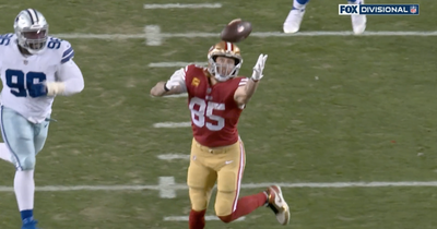 49ers star George Kittle makes incredible catch after juggling football off his helmet