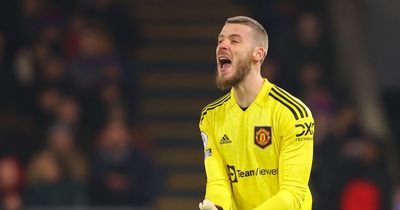 David de Gea 'willing to take pay cut' to stay at Manchester United and more transfer rumours