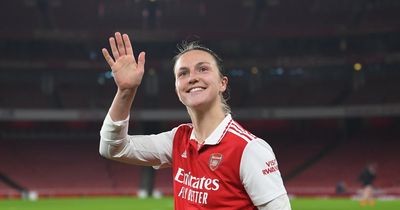 Lotte Wubben-Moy the toast of Arsenal fans after kind gesture to travelling supporters