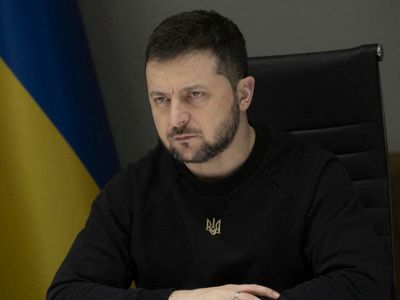 Ukraine news – live: Senior officials face jail as Zelensky purges ranks over corruption scandal