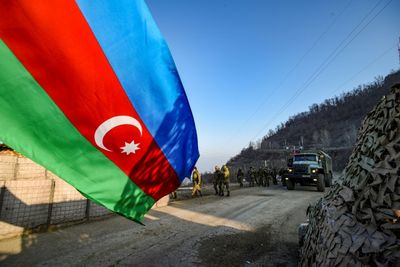 Blinken urges Azerbaijan to open corridor connecting Armenia