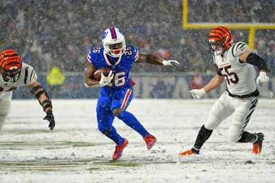 NFL bettors are furious after Devin Singletary’s yardage was mysteriously shorted, dooming their parlays