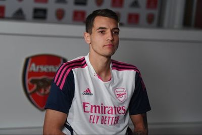 Jakub Kiwior Arsenal shirt number confirmed as defender becomes second January signing