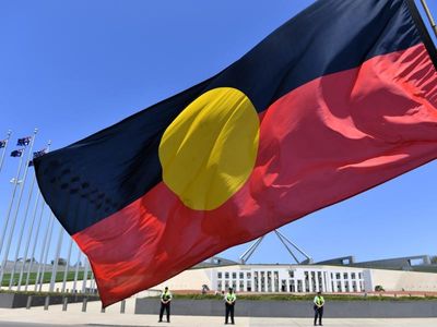 Plea for unity as voice support wavers