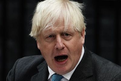 Boris Johnson urges West to provide weapons Ukraine needs to defeat Putin