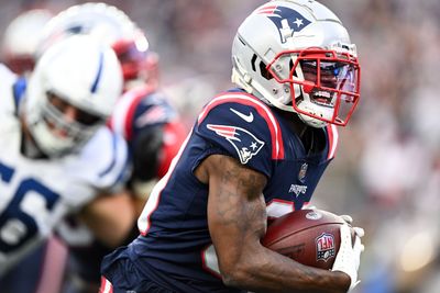 Two Patriots players crack PFF’s top 50 free agents