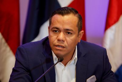 El Salvador says it has repaid $800 million bond maturing January