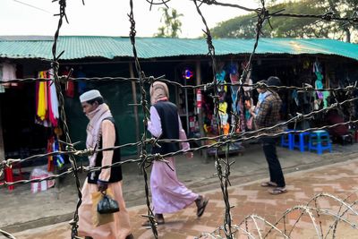 Surging crime, bleak future push Rohingya in Bangladesh to risk lives at sea