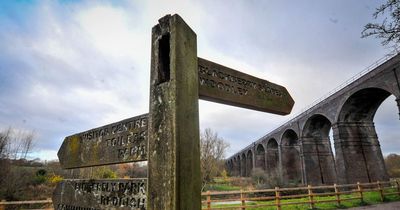 The winter walk in Greater Manchester inside the M60 with a countryside feel