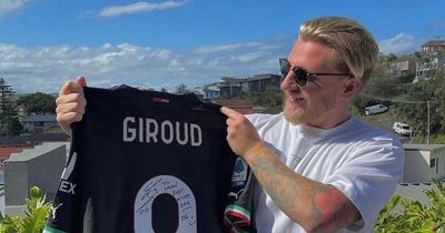 Jason Cummings FINALLY gets Oliver Giroud shirt as Cumdog and Milan star escalate bromance after World Cup mix-up