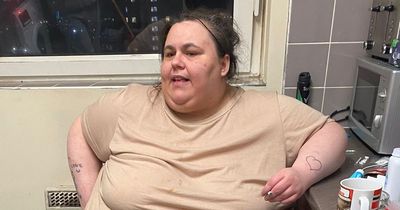 35-stone mum so big she has special toilet needs £10,000 for life-saving surgery
