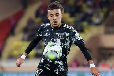 Chelsea working on deal to sign Lyon defender Malo Gusto this month as spending nears £500m mark