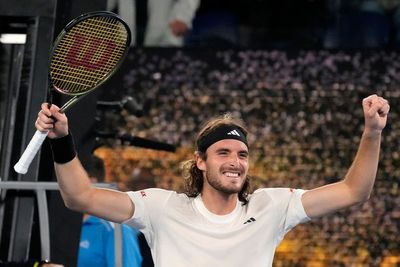 Stefanos Tsitsipas beats Jiri Lehecka to reach Australian Open semi-finals